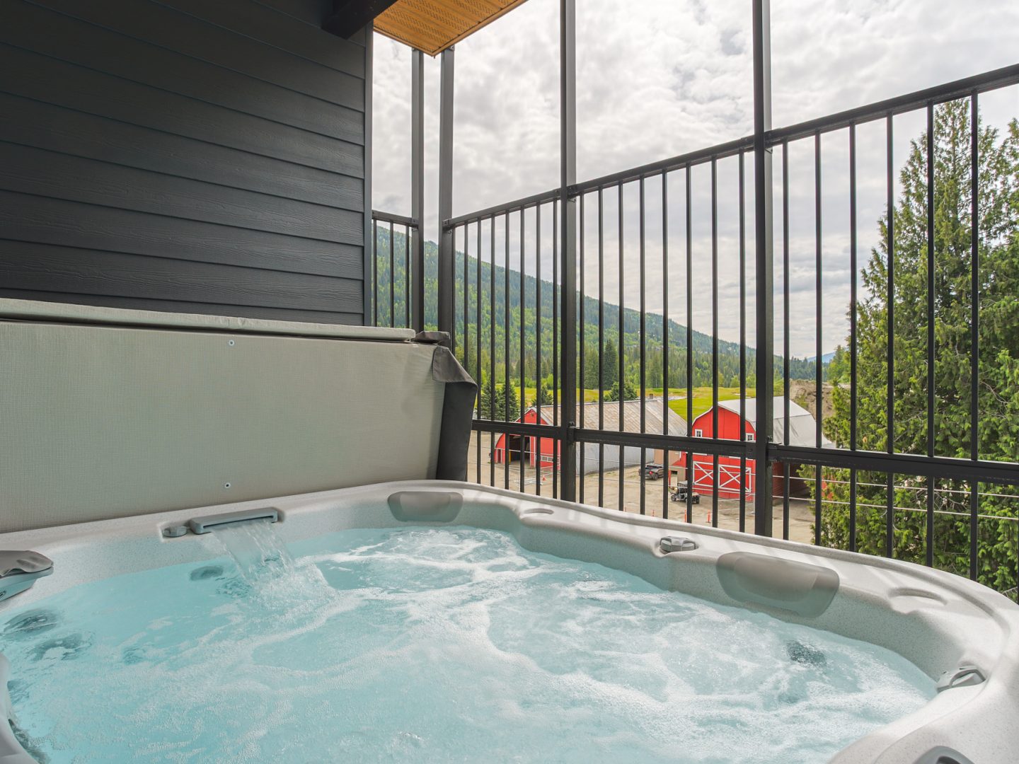 Stay Revy - Le Refuge