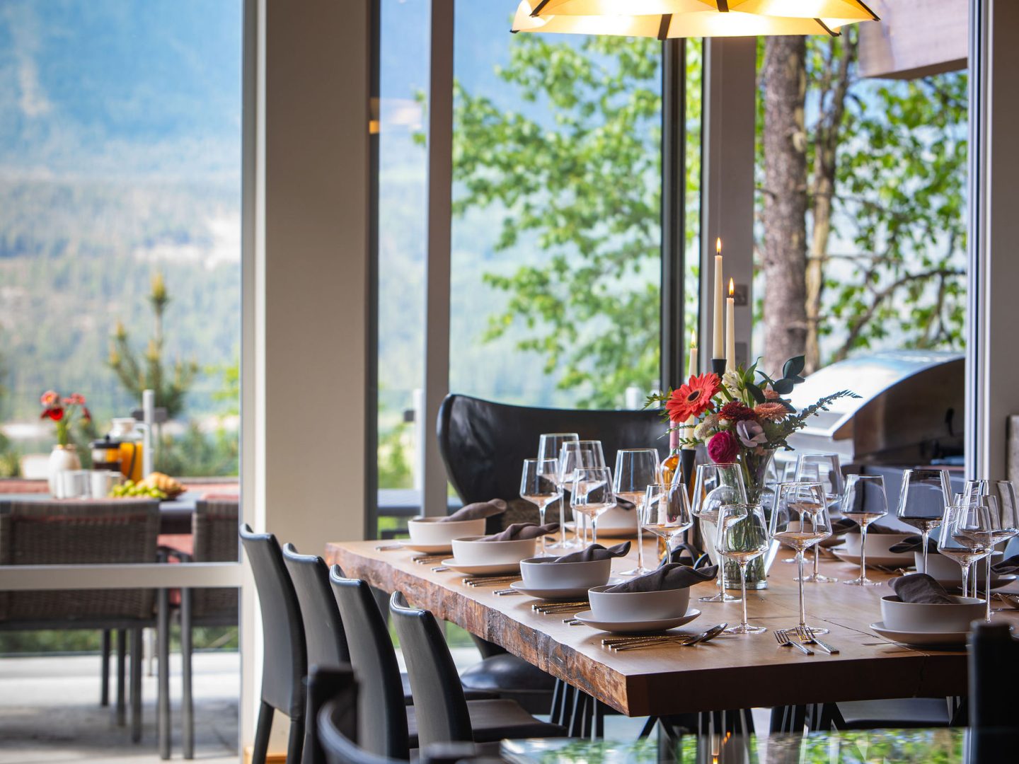 Stay Revy - Ava Lodge