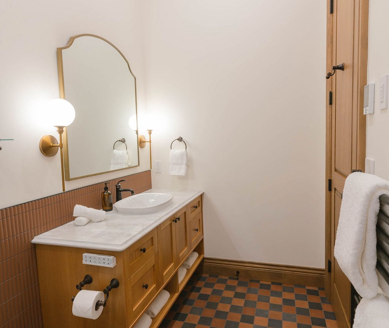 Stay Revy - Samson House – 20% Off Until Dec 20