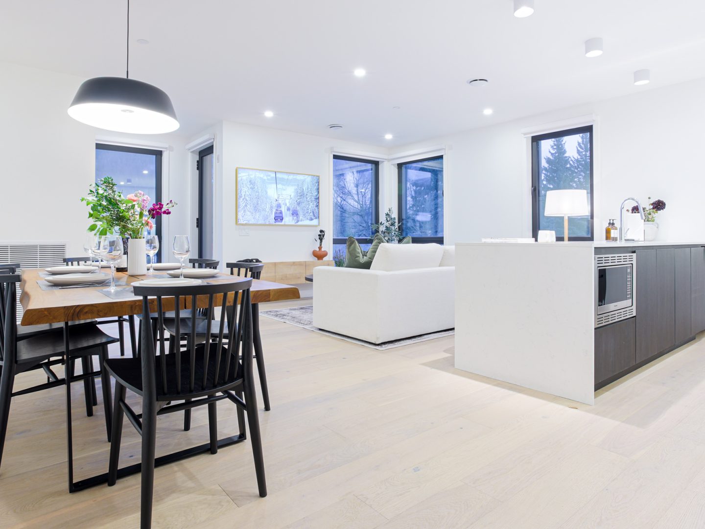 Stay Revy - Peaks To Greens