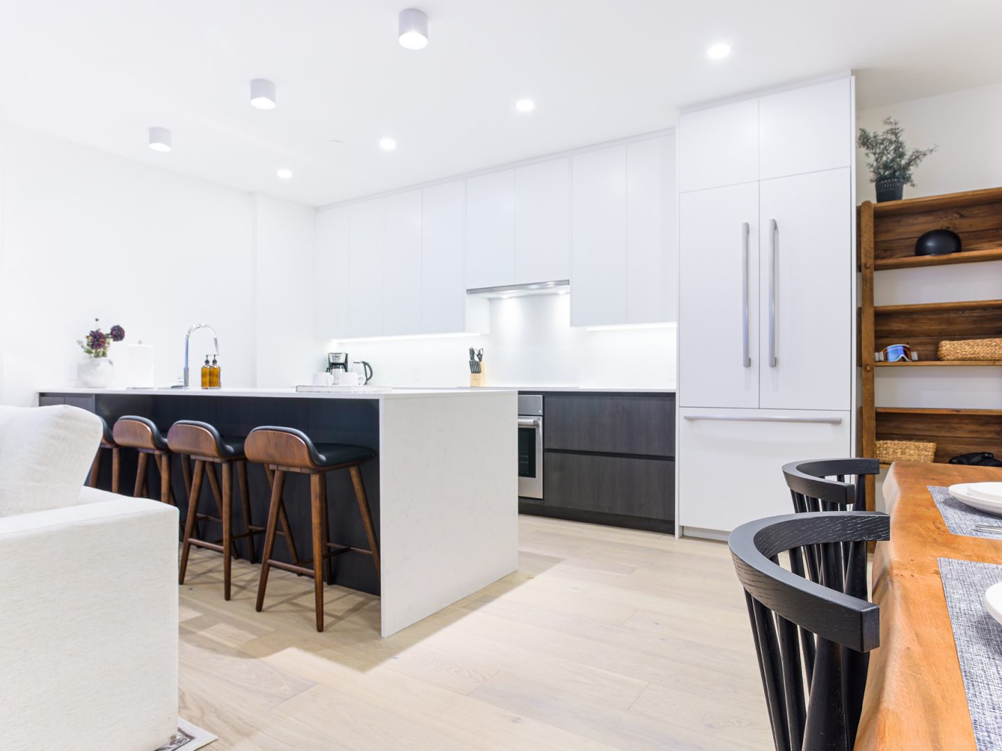 Stay Revy - Peaks To Greens