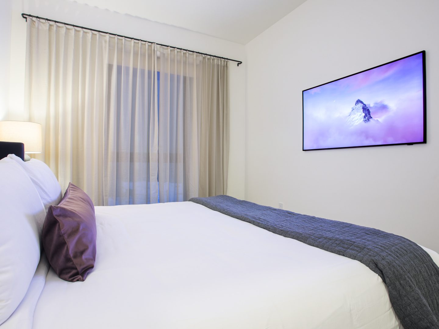 Stay Revy - The View