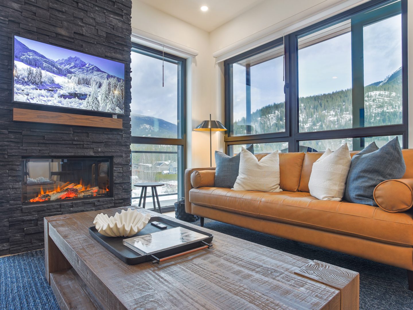 Stay Revy - The View