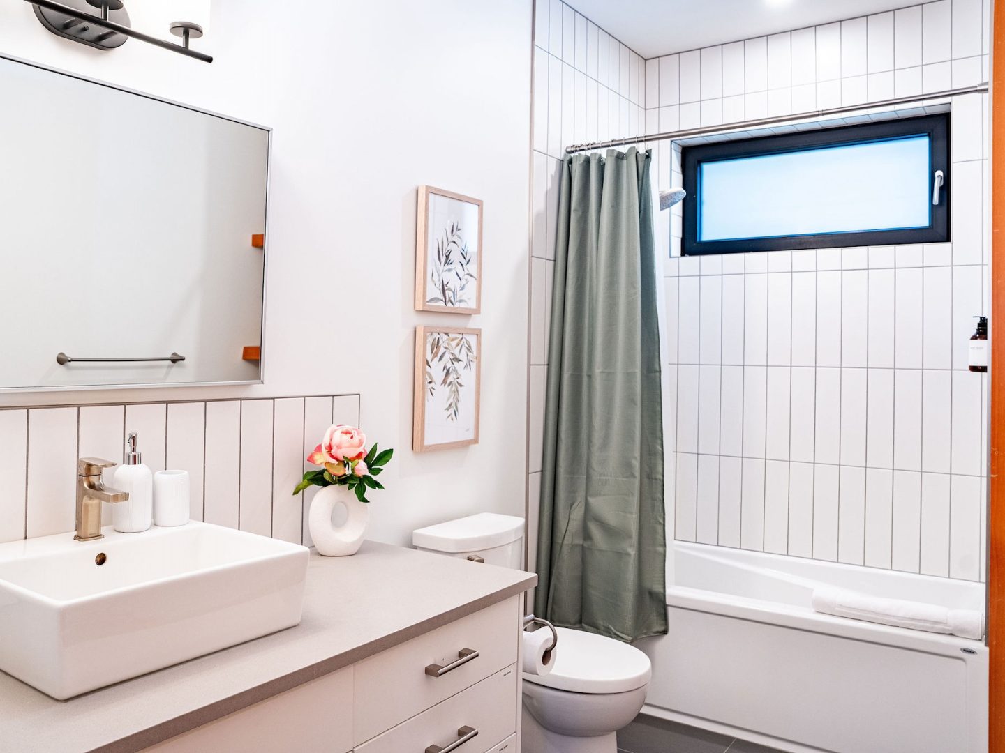 Stay Revy - Cartier Chalet