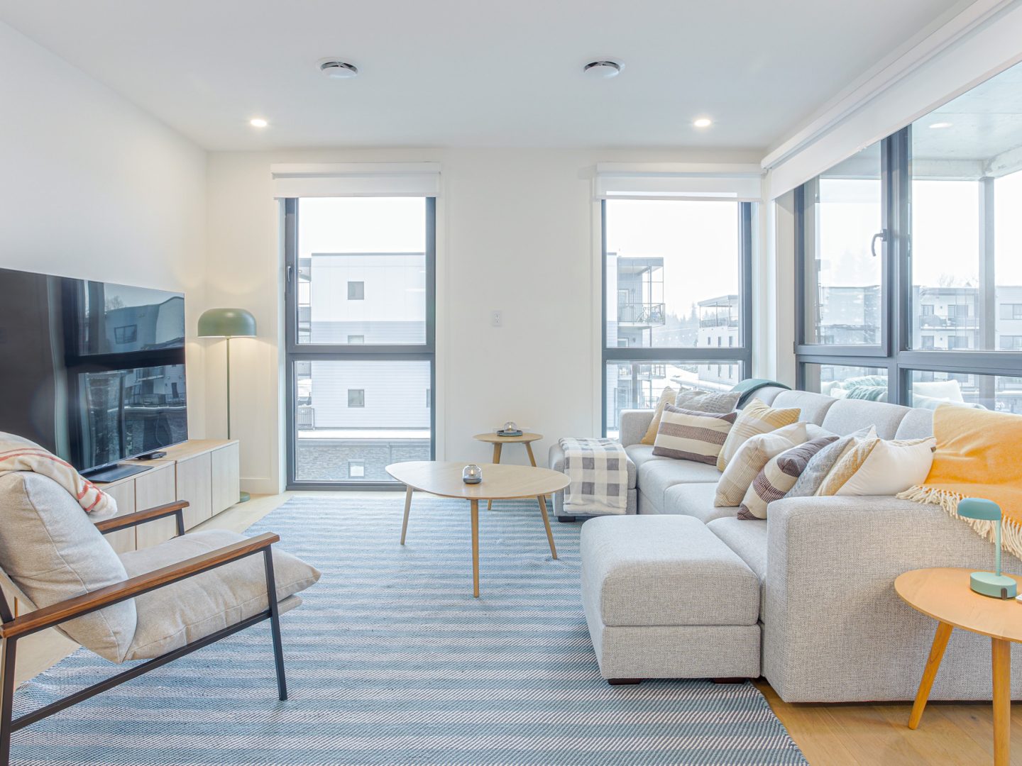 Stay Revy - Cedar Vista