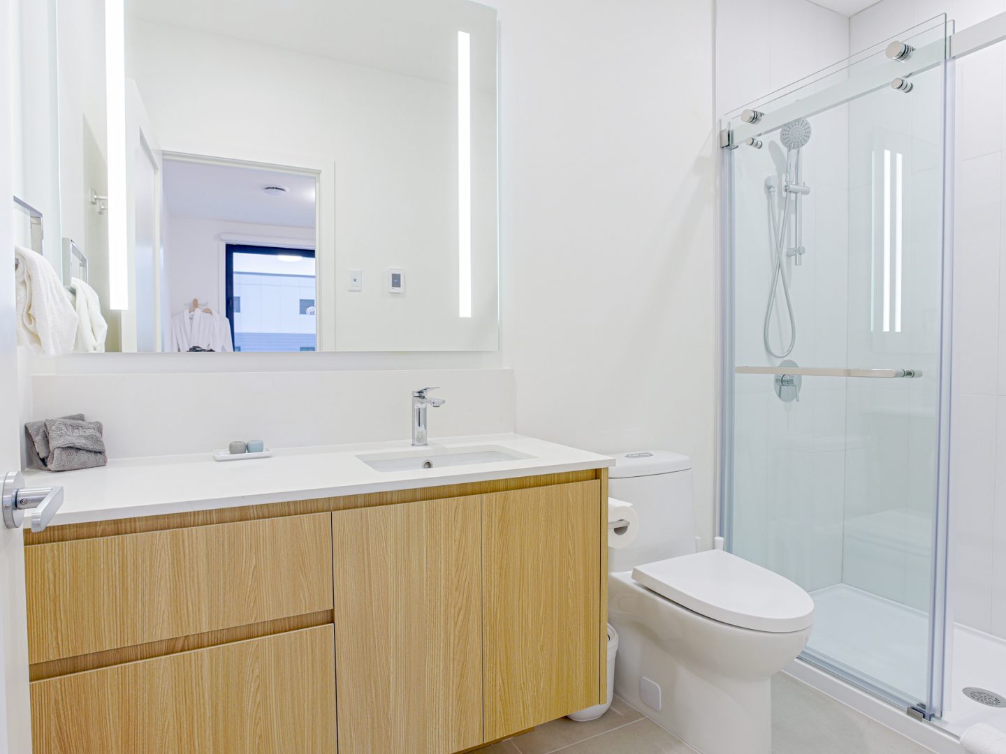 Stay Revy - Cedar Vista