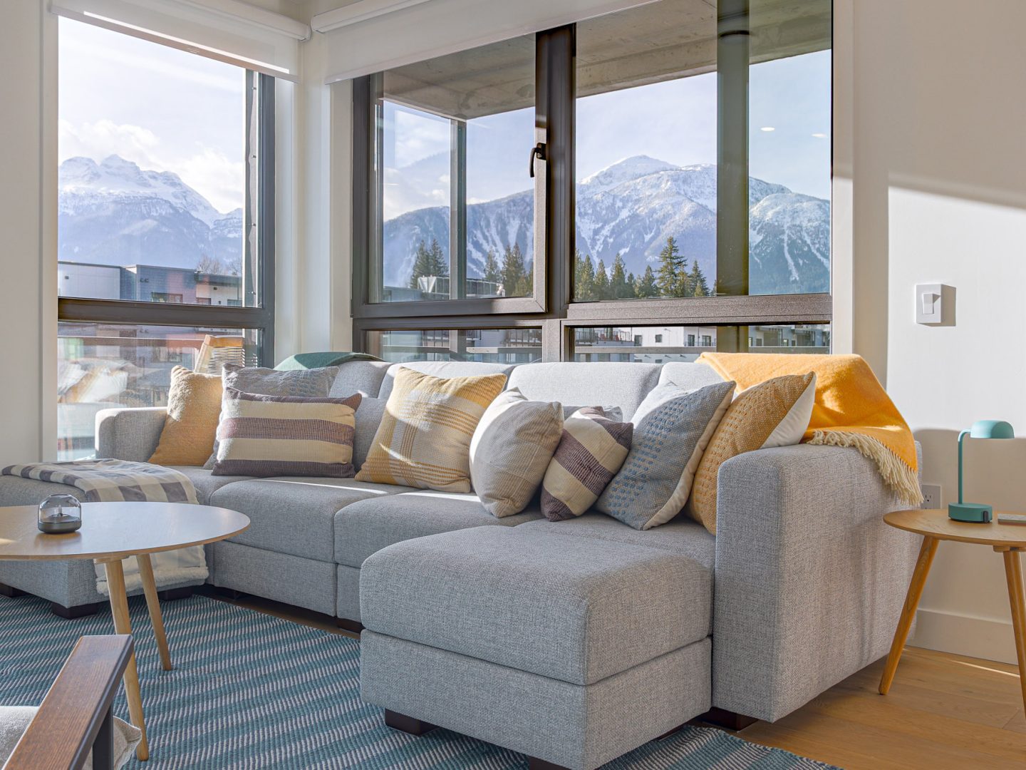 Stay Revy - Cedar Vista