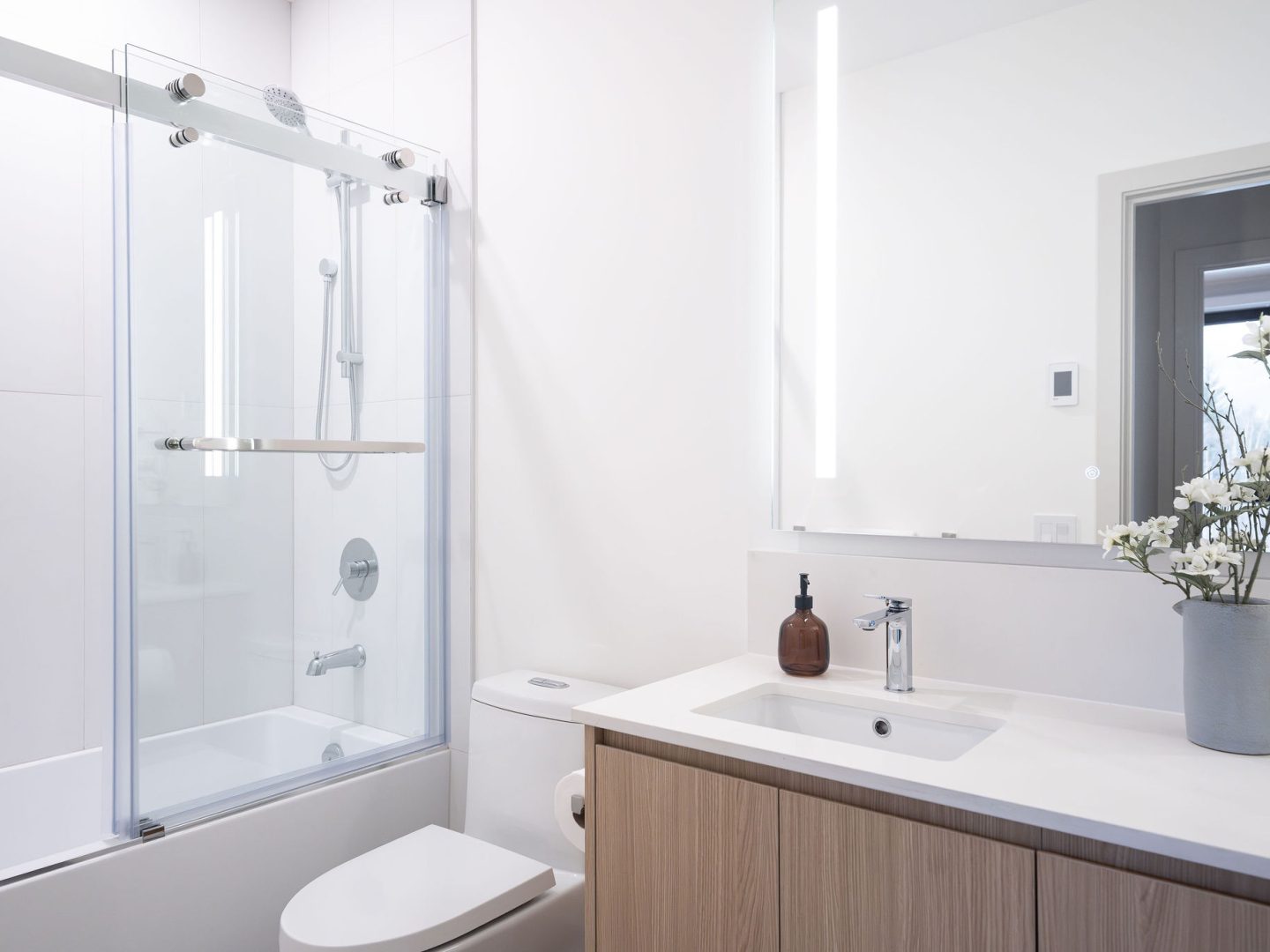 Stay Revy - Luna Ridge