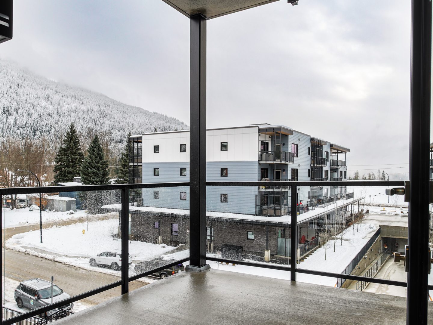 Stay Revy - Alpine Living