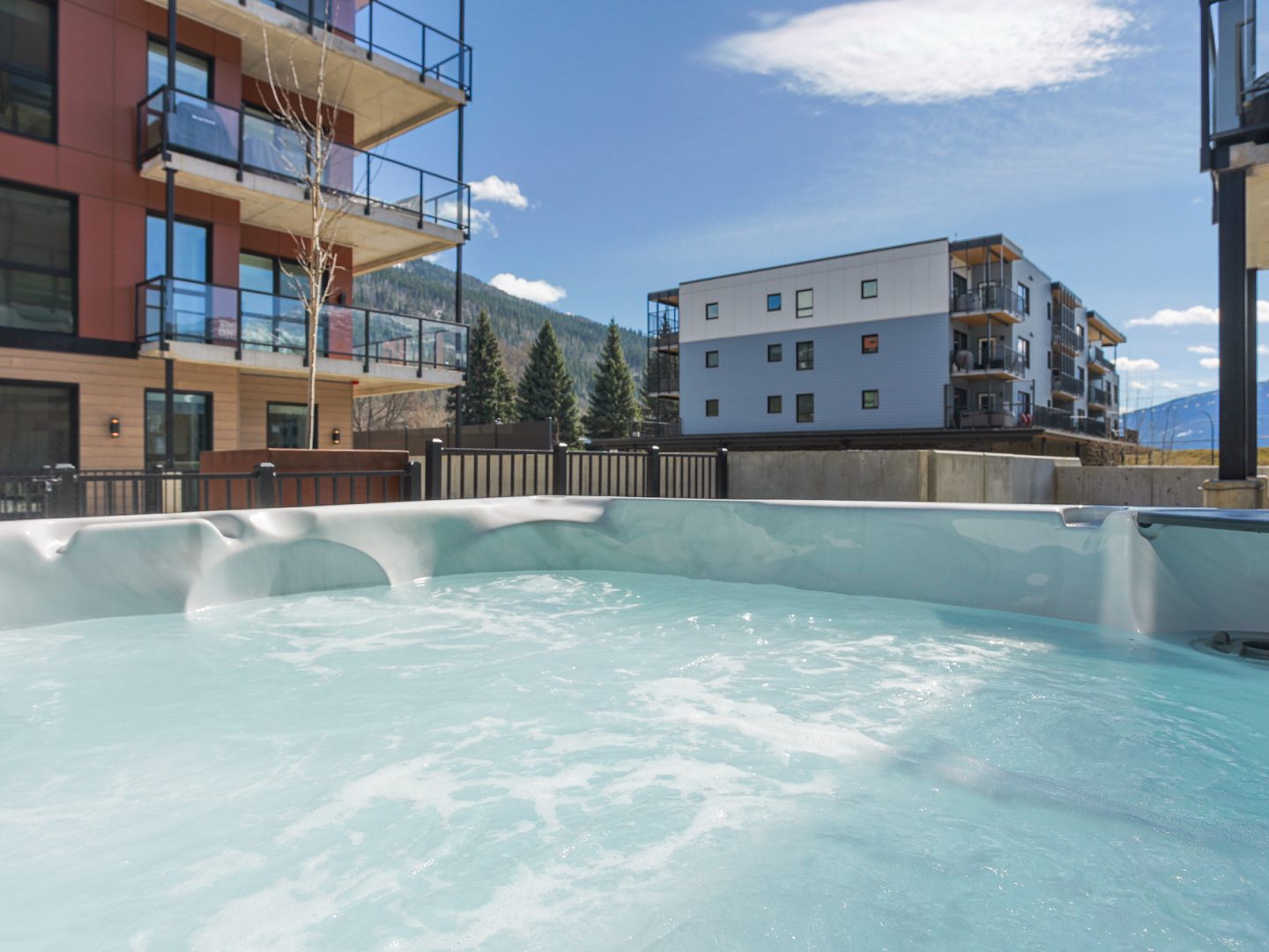 Stay Revy - Summit Central