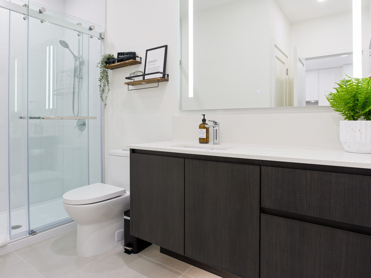 Stay Revy - Beutts Hygge House
