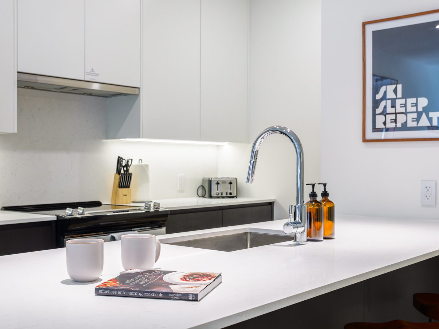 Stay Revy - Beutts Hygge House