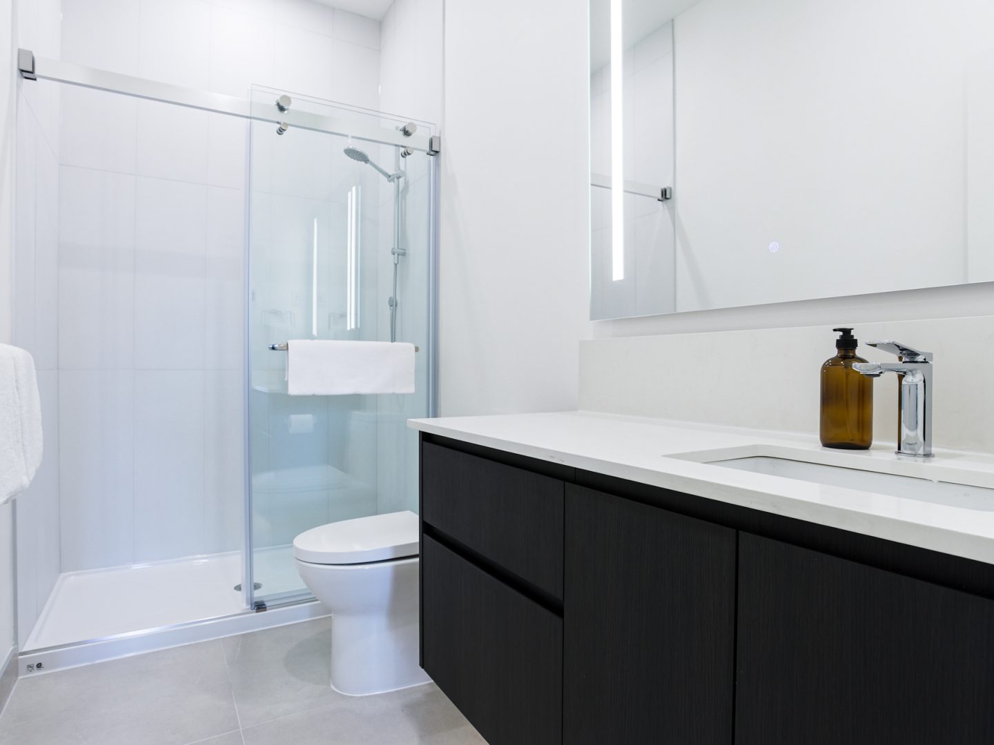 Stay Revy - Adventure Living