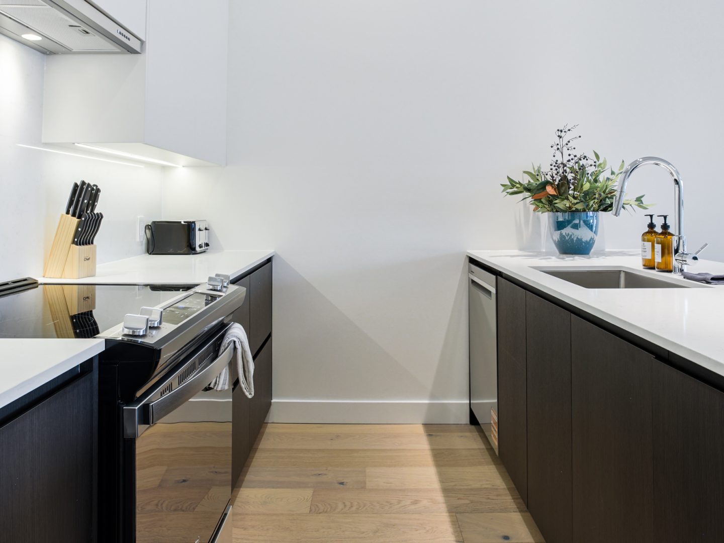 Stay Revy - Adventure Living