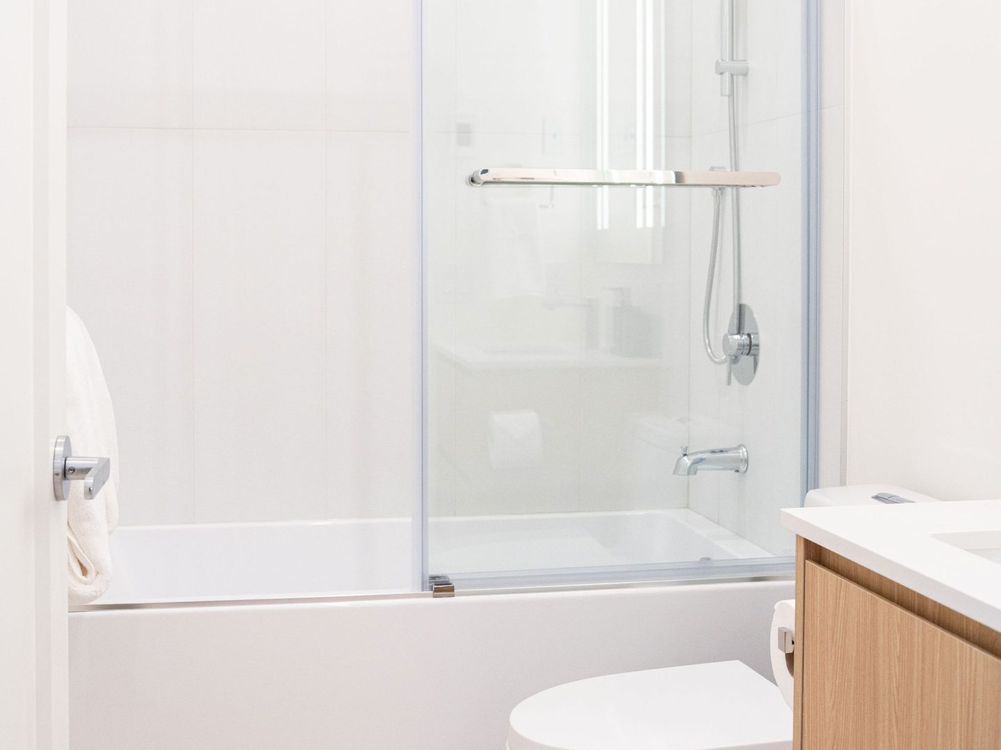 Stay Revy - The Chando