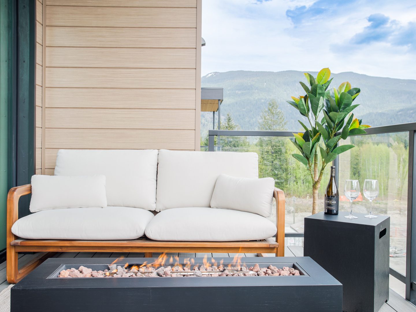 Stay Revy - Chateau De Stoke