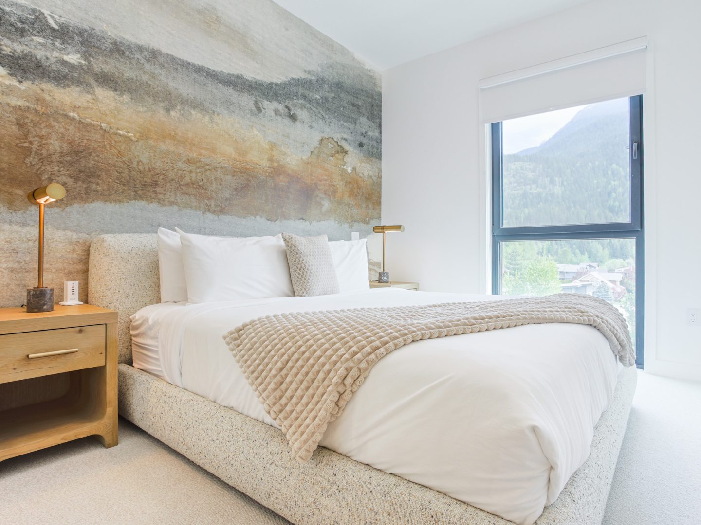 Stay Revy - Big G’s Penthouse