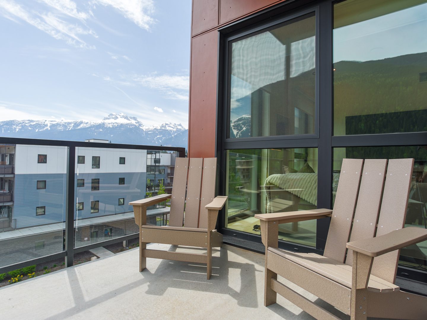 Stay Revy - Big G’s Penthouse