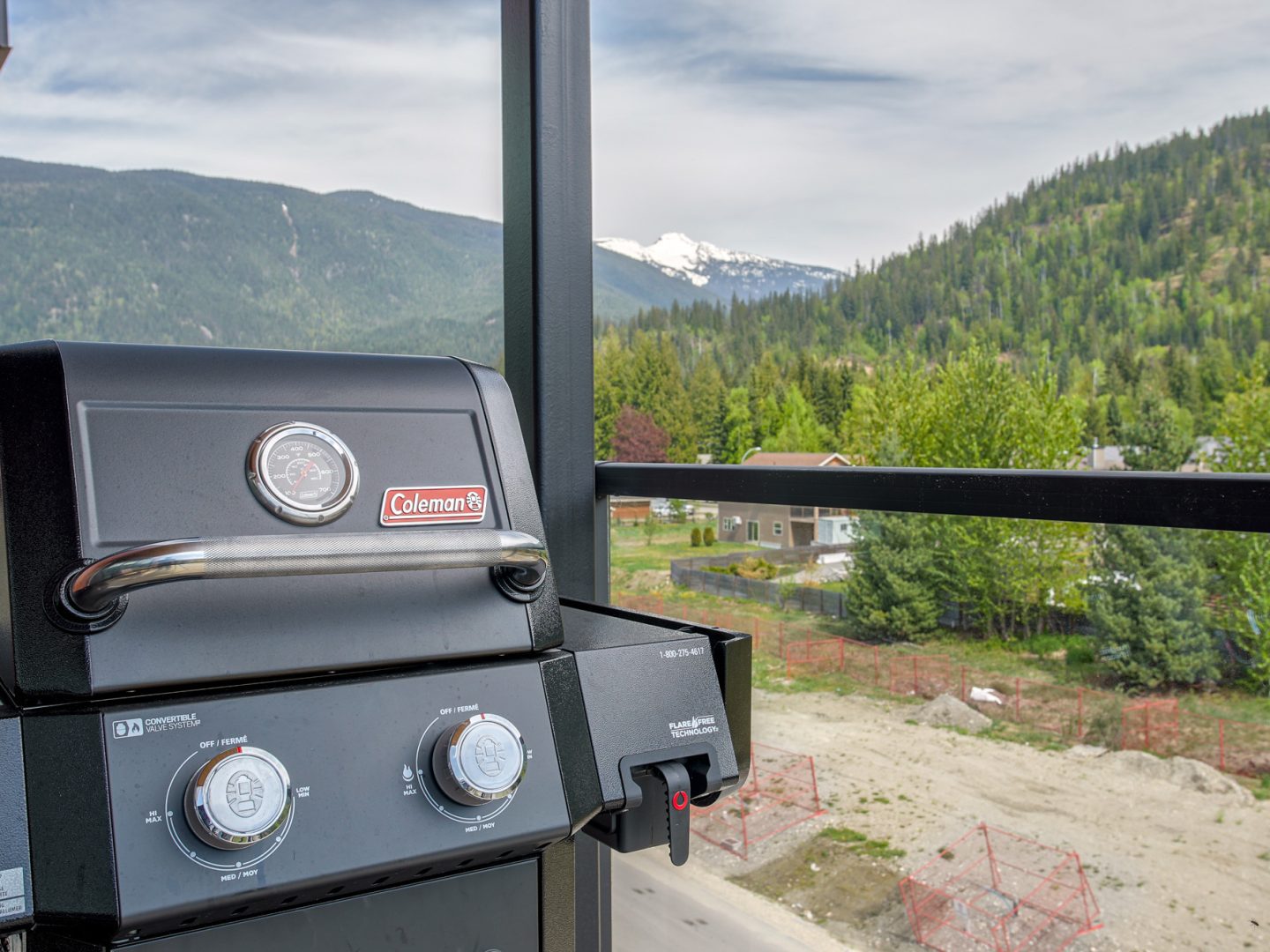 Stay Revy - Big G’s Penthouse