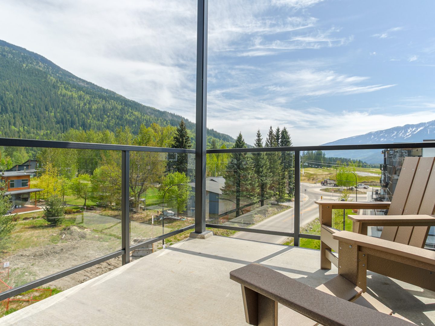 Stay Revy - Big G’s Penthouse