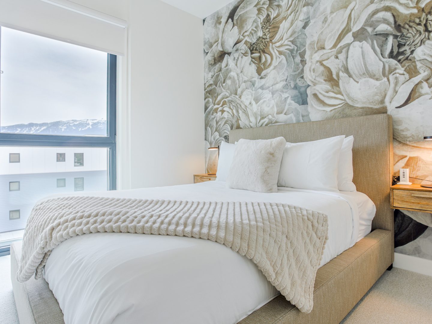 Stay Revy - Big G’s Penthouse